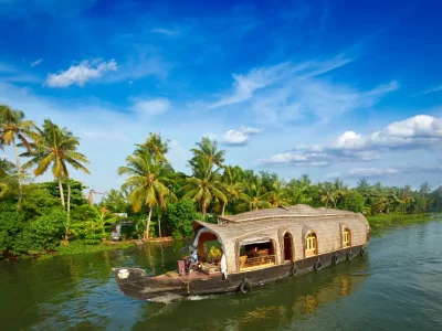 kerala back water